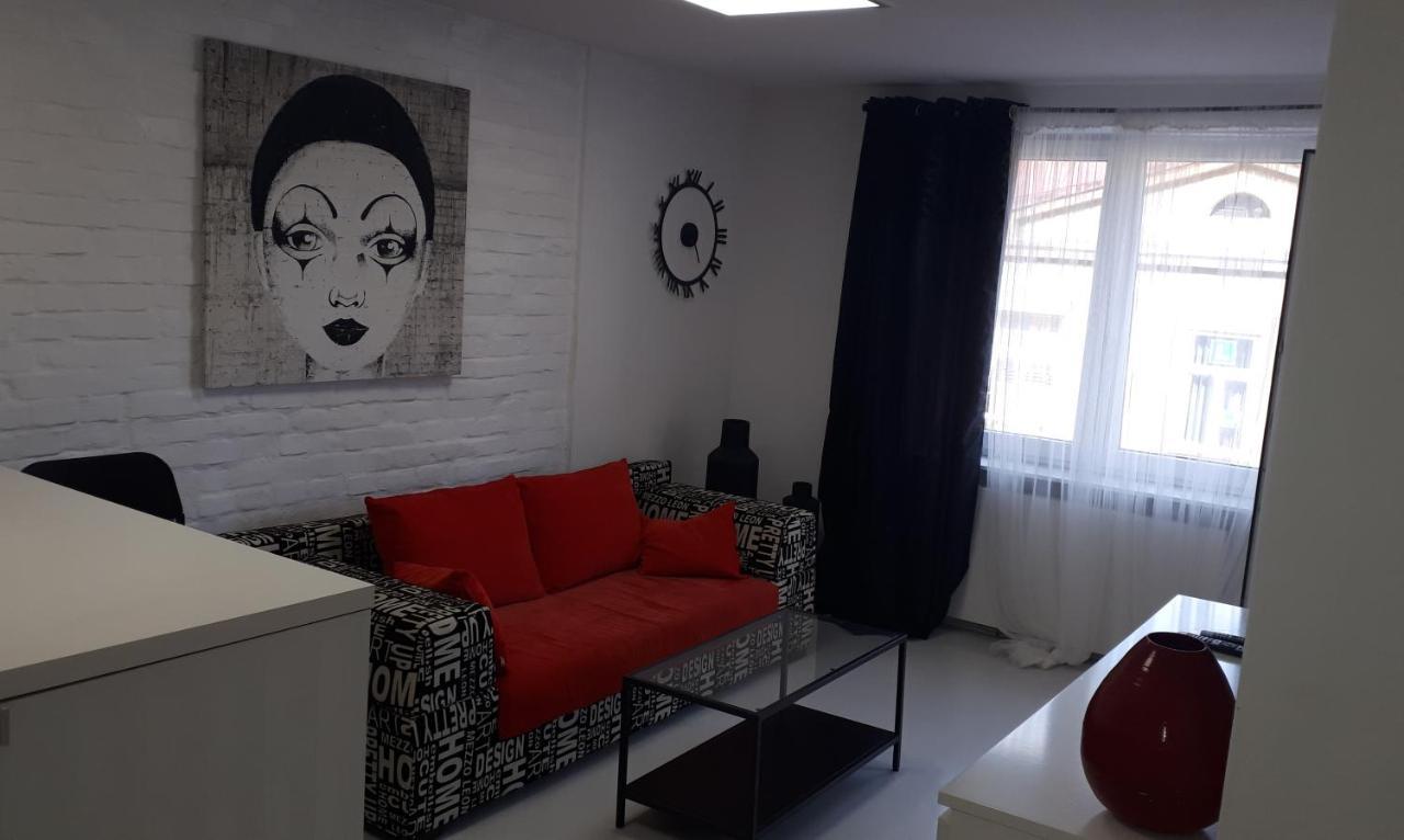 Apartamenty Centrum Rynek Market City Center キェルツェ エクステリア 写真