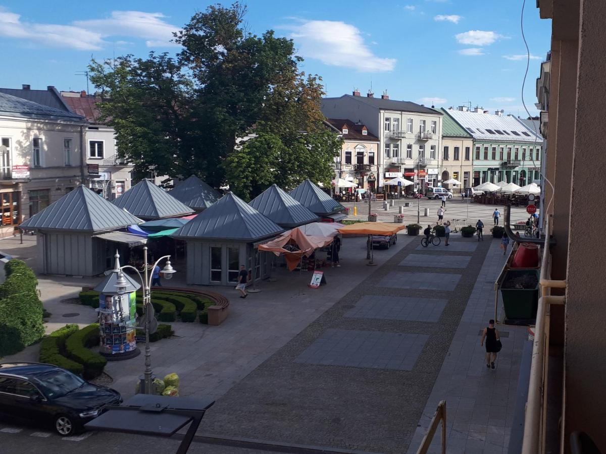 Apartamenty Centrum Rynek Market City Center キェルツェ エクステリア 写真
