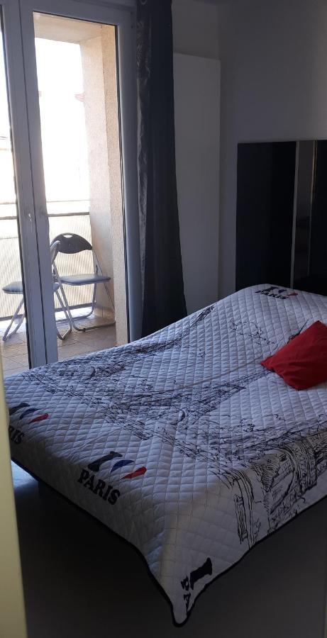 Apartamenty Centrum Rynek Market City Center キェルツェ エクステリア 写真
