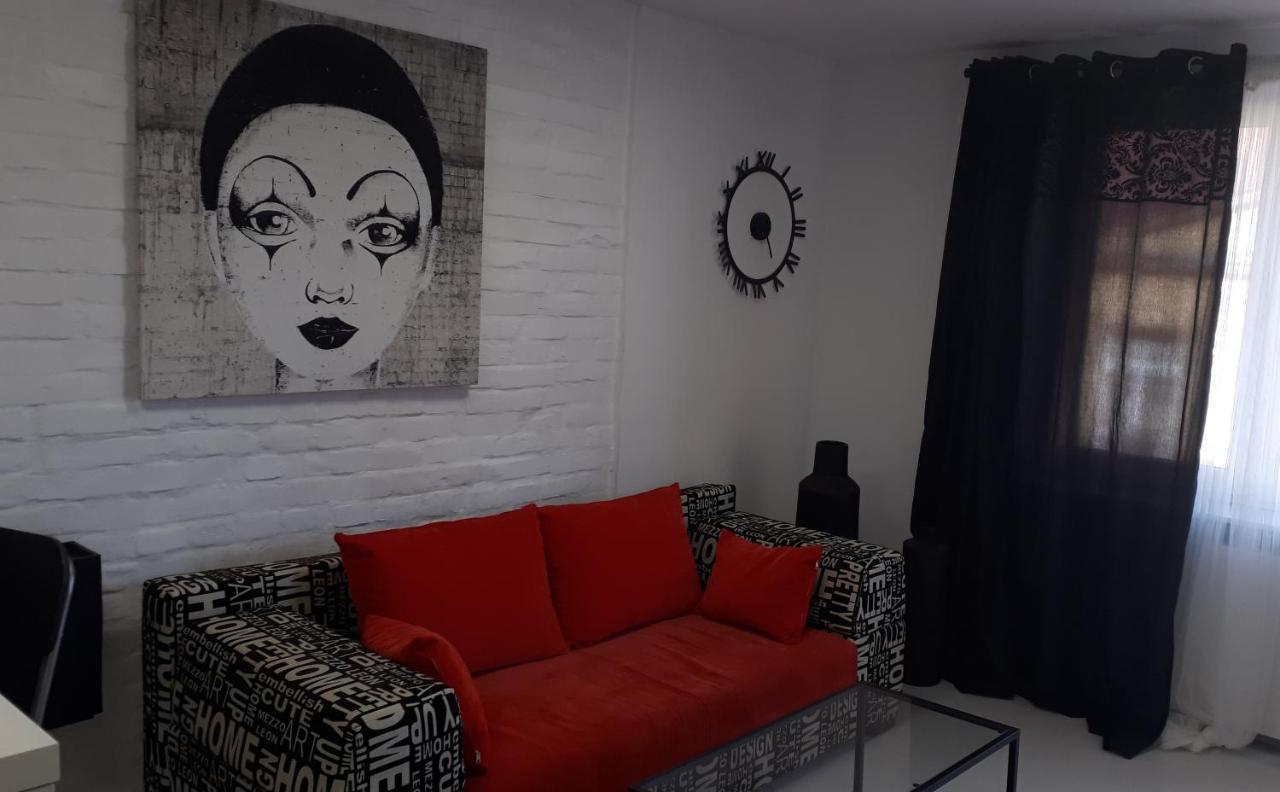 Apartamenty Centrum Rynek Market City Center キェルツェ エクステリア 写真