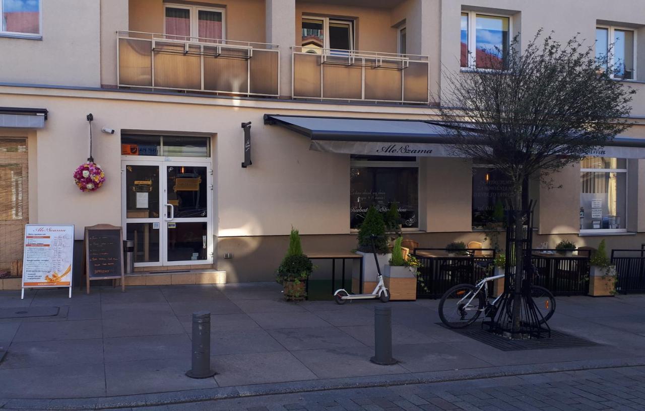 Apartamenty Centrum Rynek Market City Center キェルツェ エクステリア 写真
