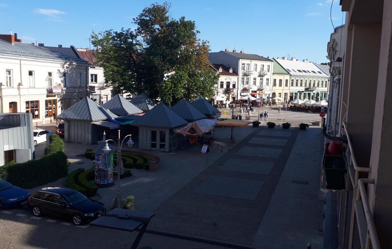 Apartamenty Centrum Rynek Market City Center キェルツェ エクステリア 写真
