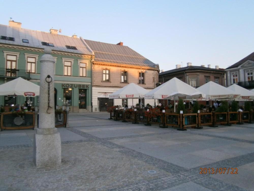 Apartamenty Centrum Rynek Market City Center キェルツェ エクステリア 写真